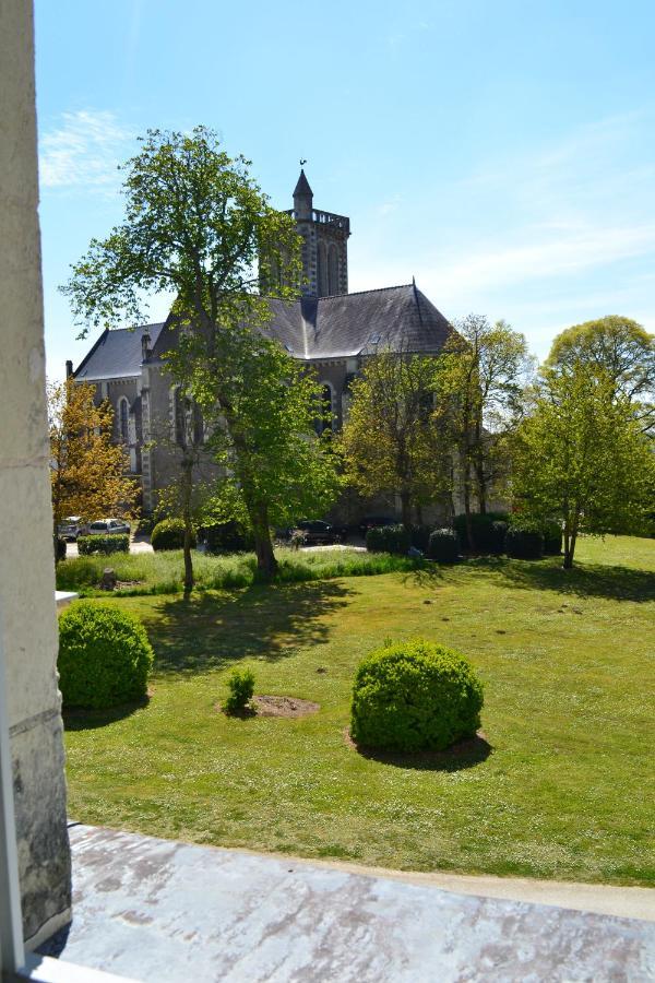 Appart'Chateau La Varenne Exterior photo